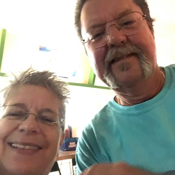 Meet your Posher, Tami - Picture 1 of 1